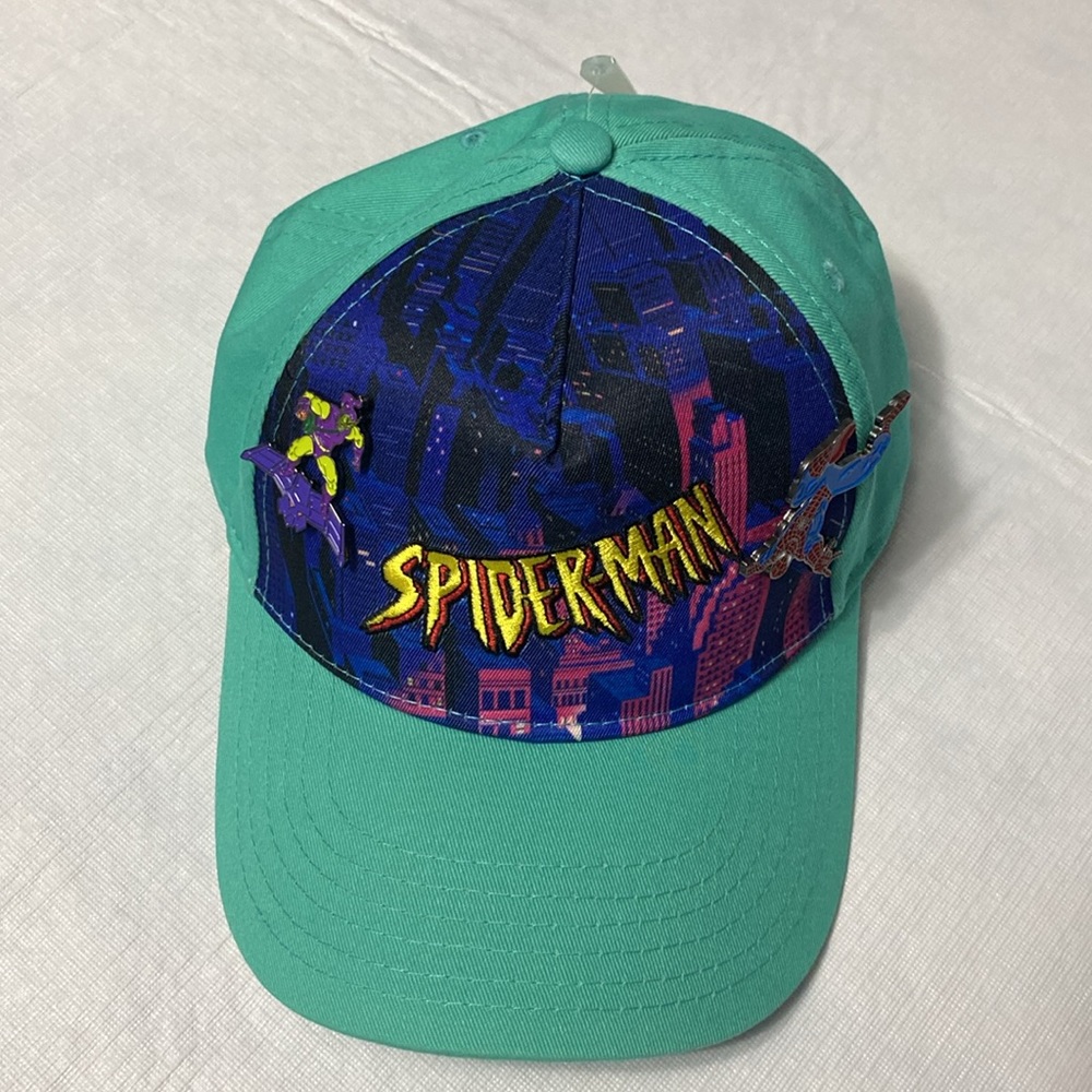 🆕Disney Marvel Spider-Man Baseball Hat, Spider-Man & Green Goblin Pins New